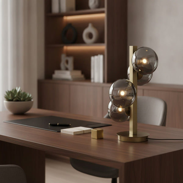 Warm, flattering light