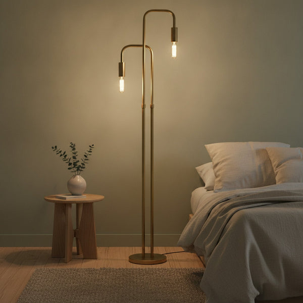 Warm, flattering light