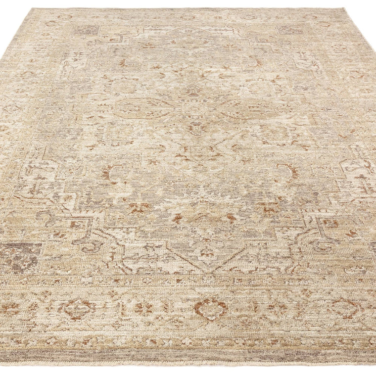 A high-low surface — Medalion Polyester Living Room Rug — High-Low Pile, Classic, Heriz