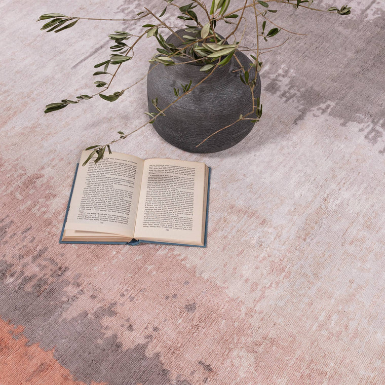 Loop pile, 6 mm — Ombre Viscose Living Room Rug — Loop Pile, Hand Woven, Abstract, Juno