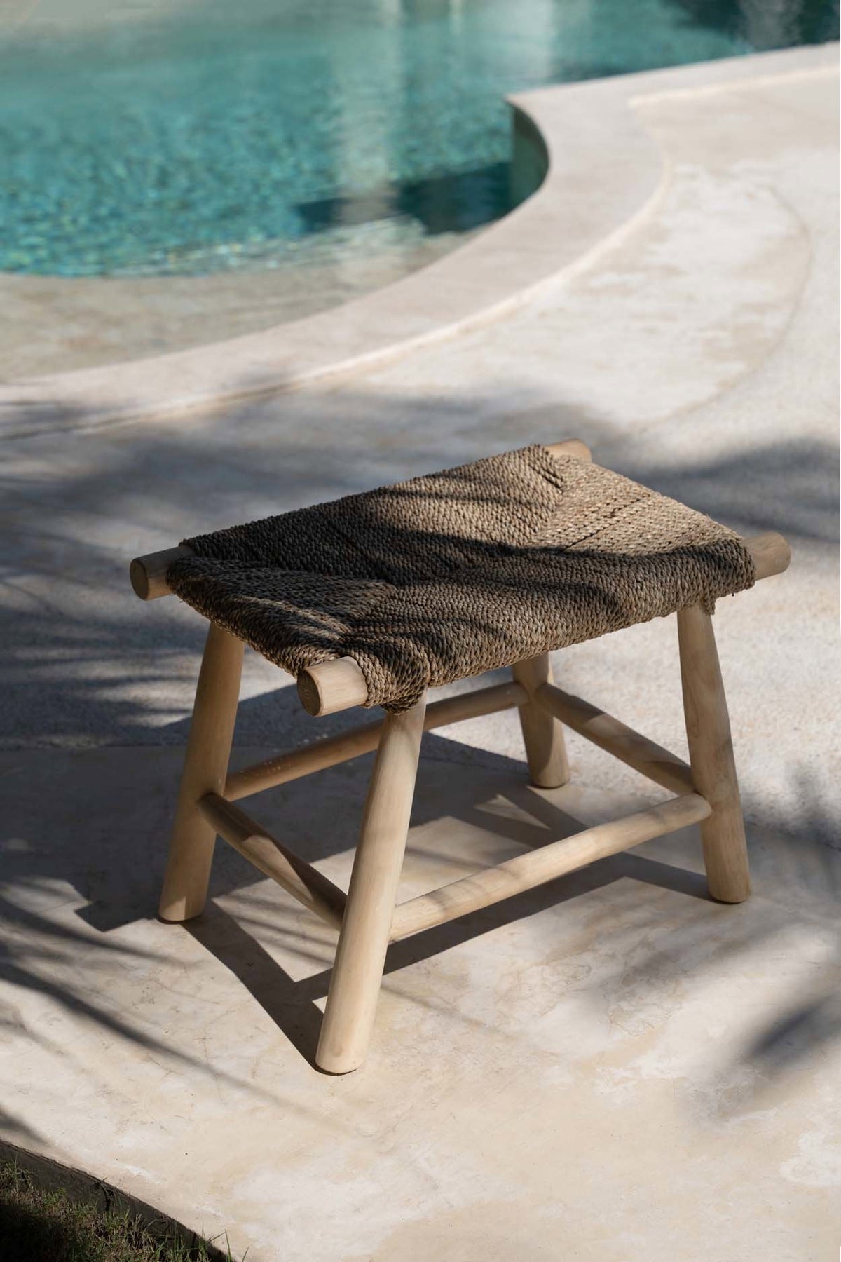 The Porto Seagrass Stool