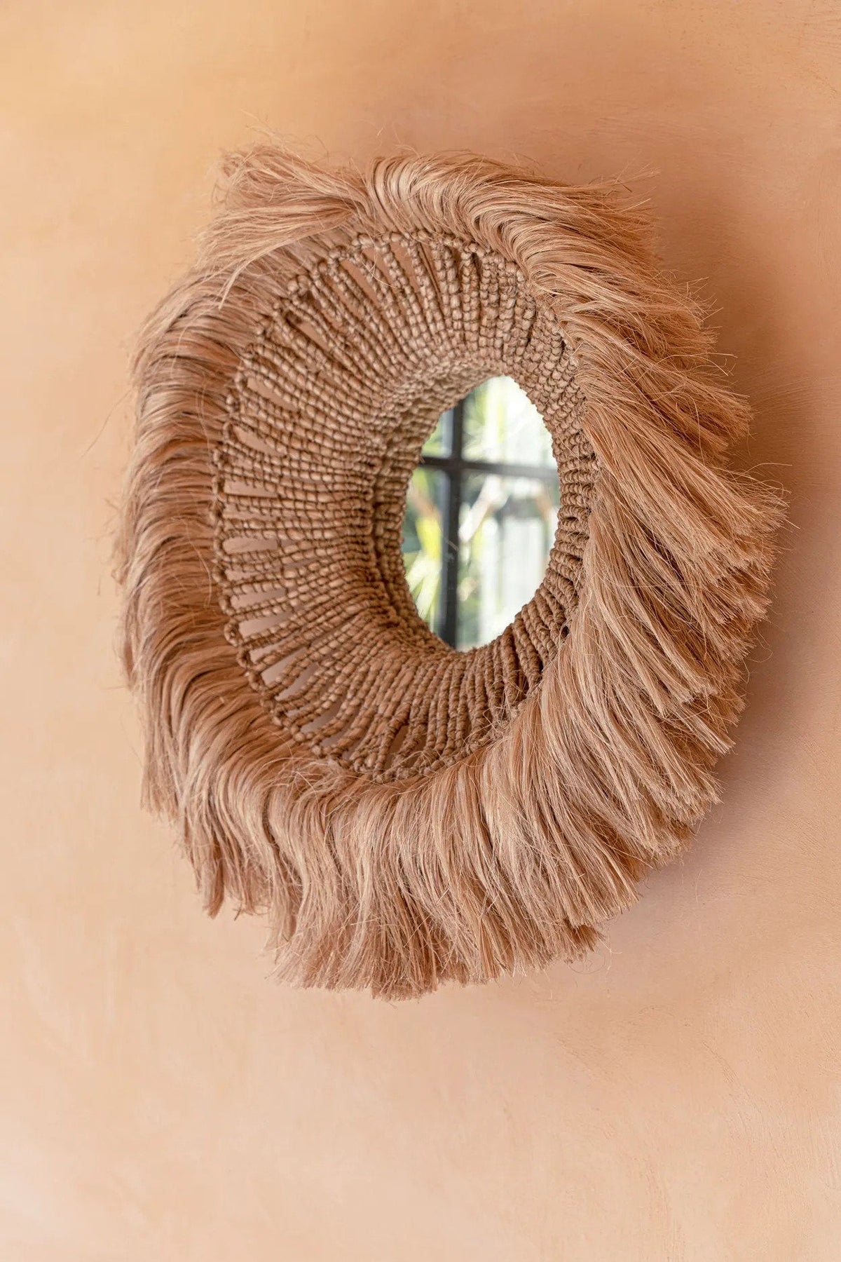 The Abaca Solomon Mirror