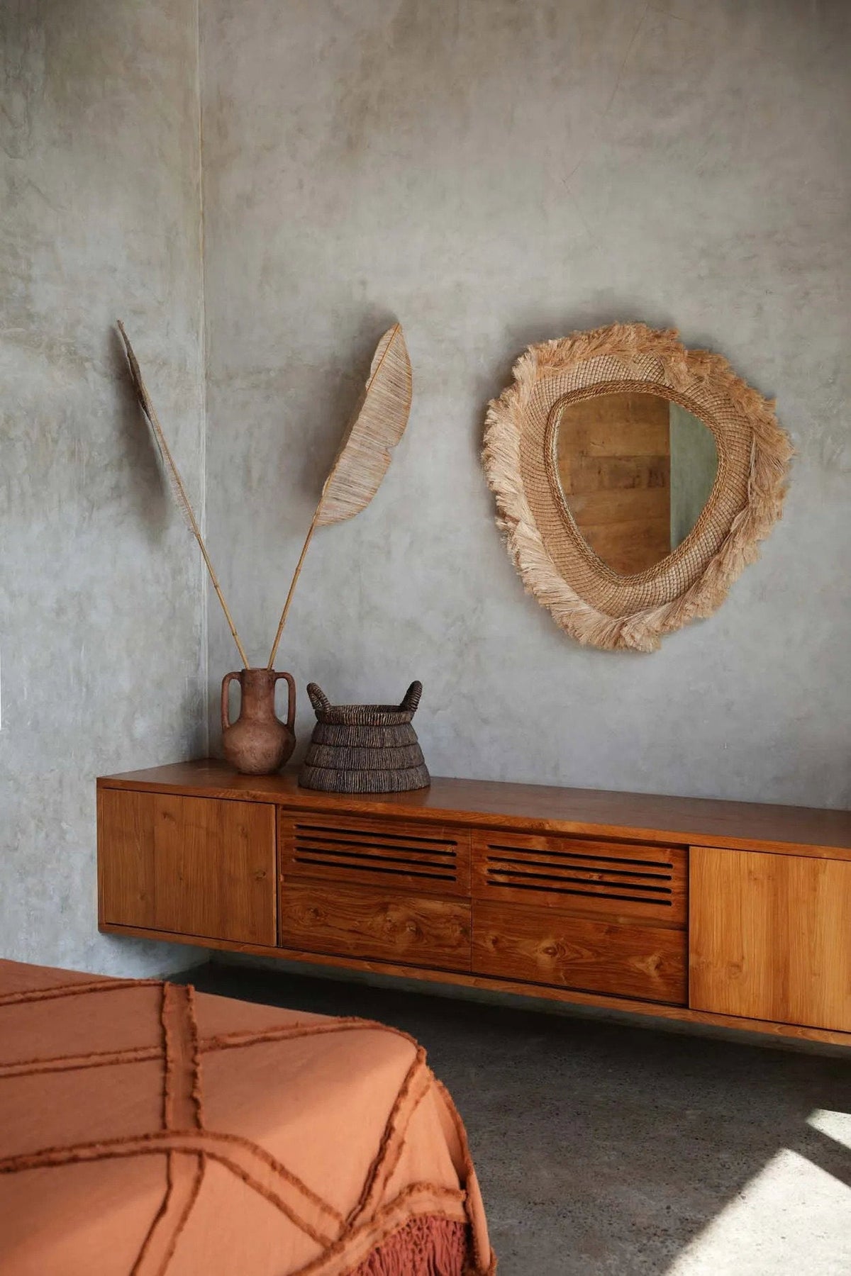 The La Contessa Mirror