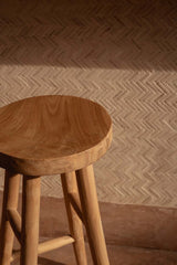 The Kedut Bar Stool