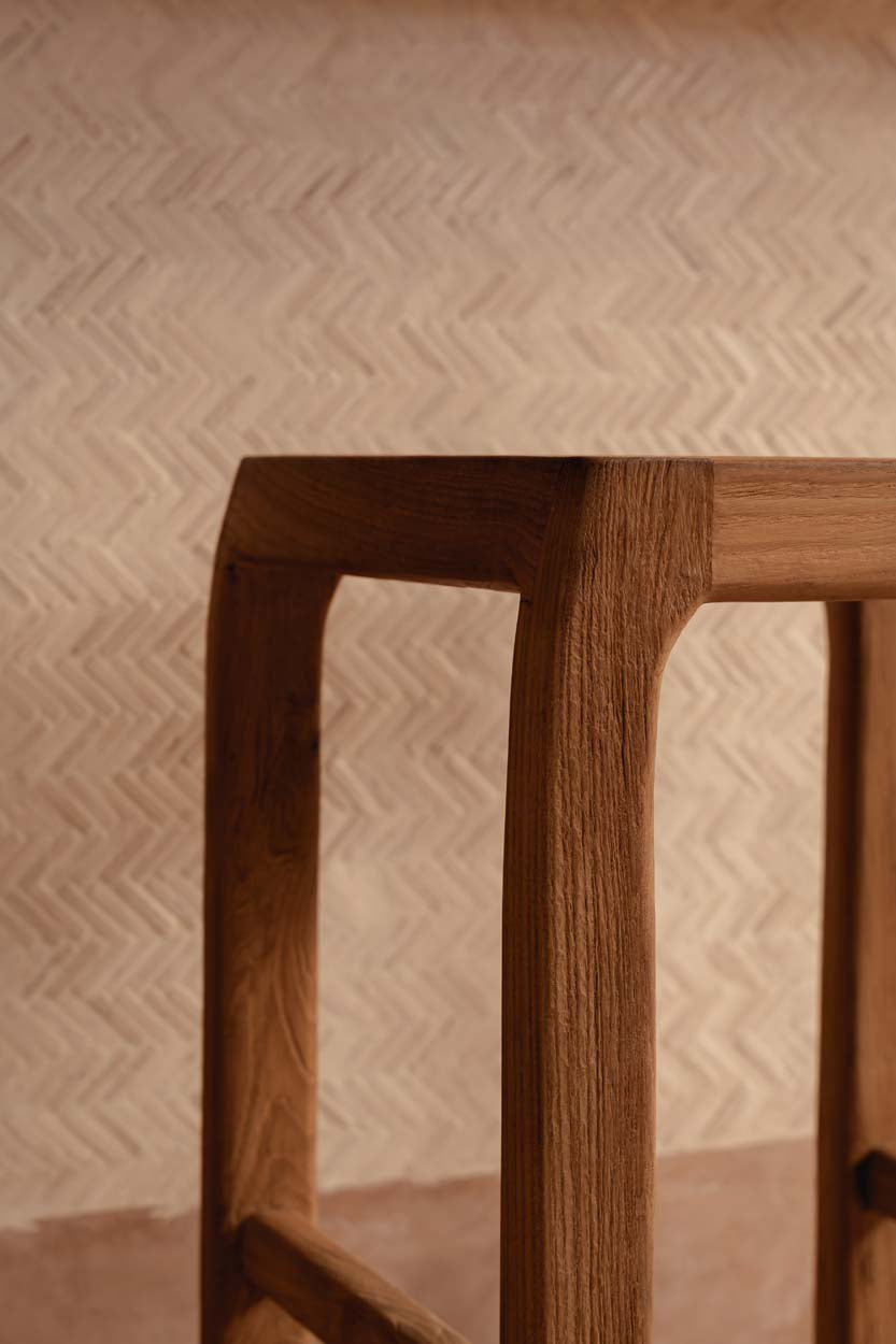 The Ithaca Bar Stool