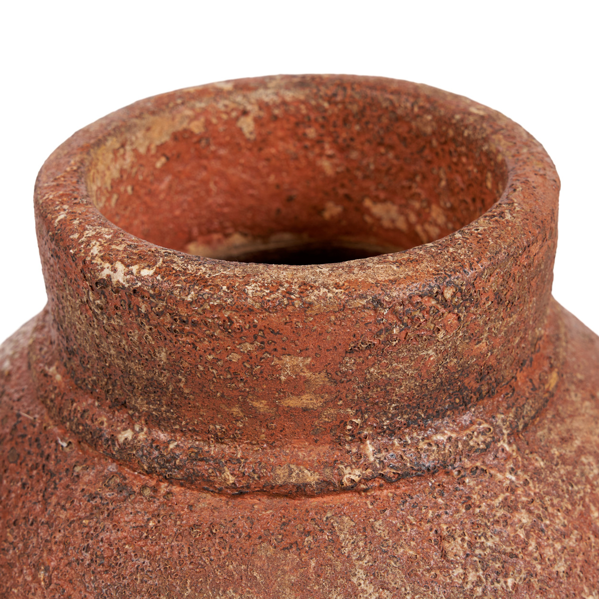 The Amphora Rustica Vase