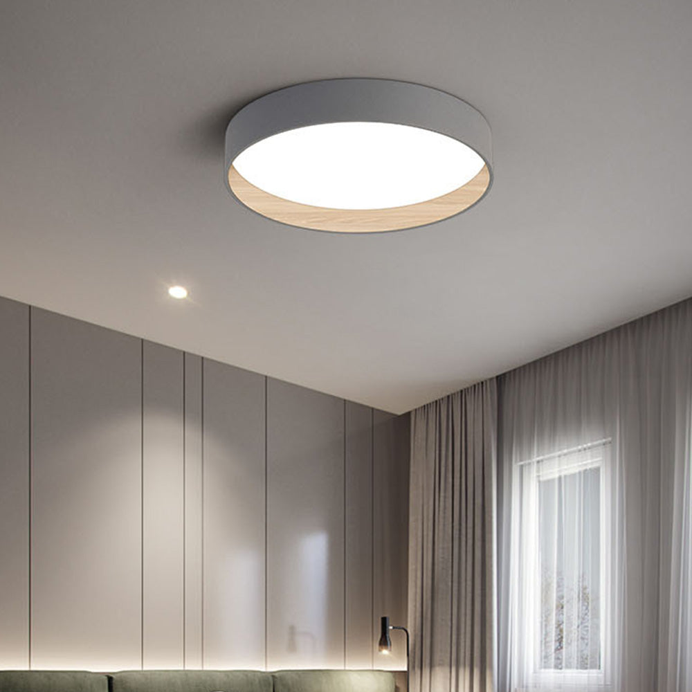 Nordic Simple Round Ceiling Lamp