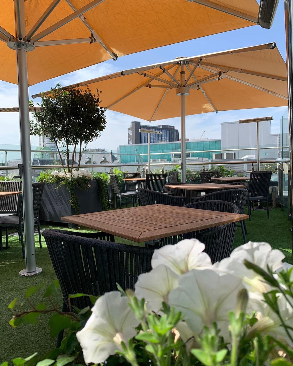 Instashade Nova 3m Square Centre Post Parasol