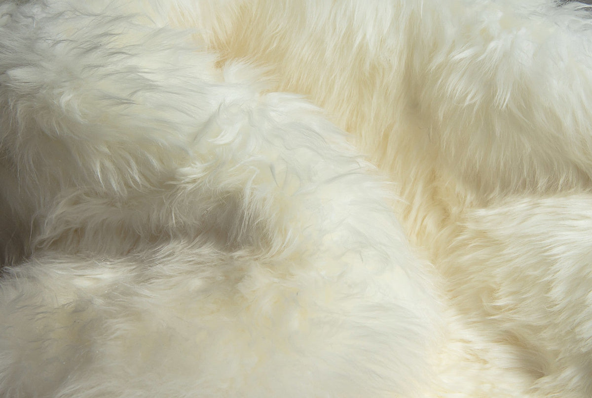 Toison 6' × 8' New Zealand Sheepskin Rug — Natural