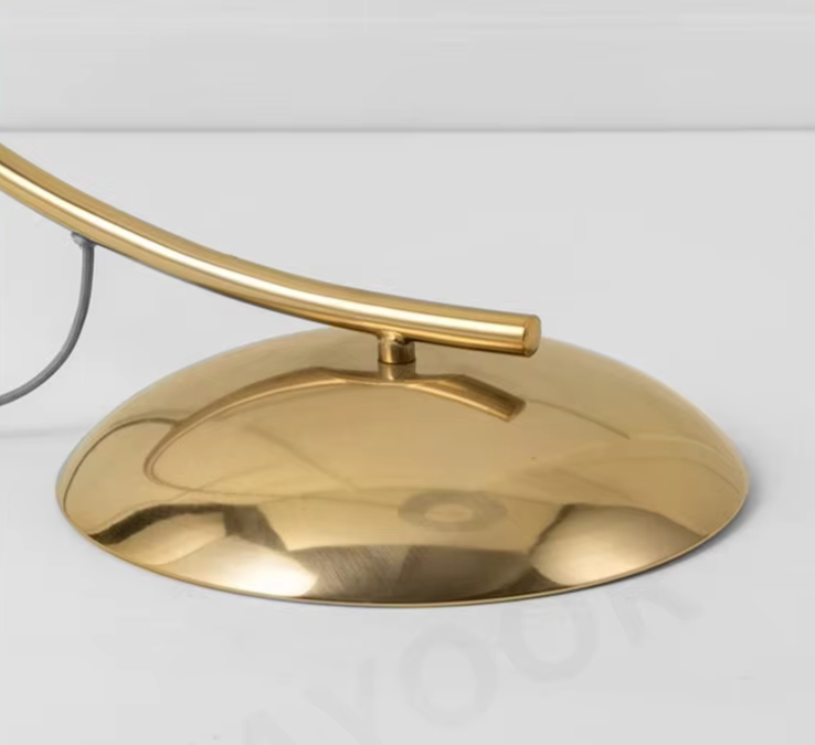 Luxury Floor Lamp – Stylish Ambient Lighting for Living Room and Bedroom