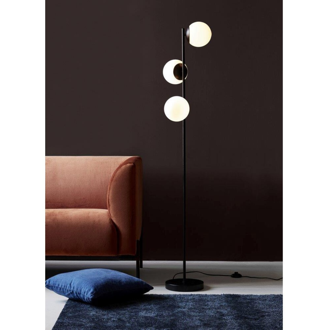 Lilly Floor Lamp