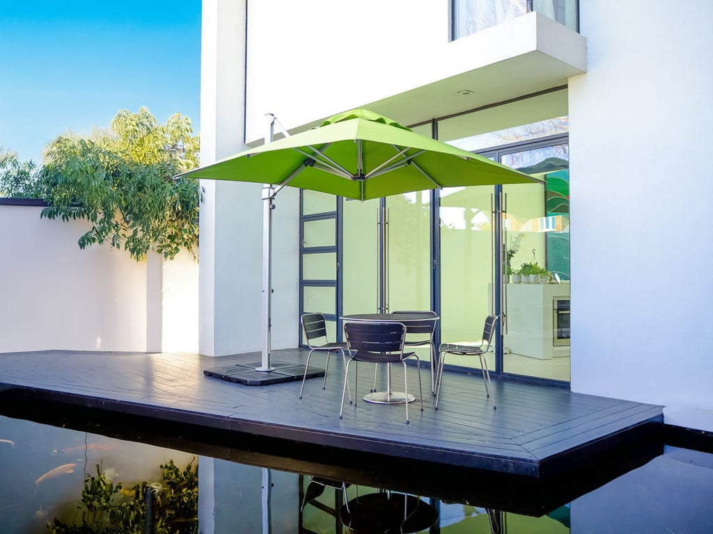 Instashade Aurora 2.5m Square Cantilever Parasol