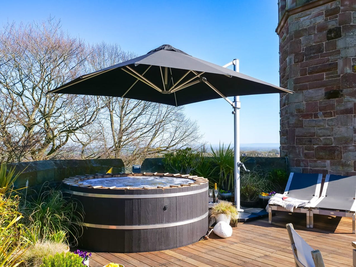 Instashade Aurora 2.8m Square Cantilever Parasol