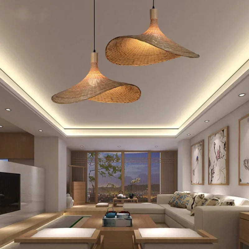 CurveyGlow | Ceiling Lamp – Elegant Design and Cozy Lighting