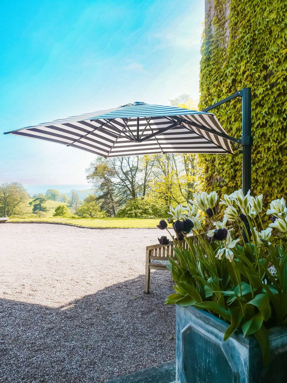 Instashade Eclipse 3m Square Cantilever Parasol