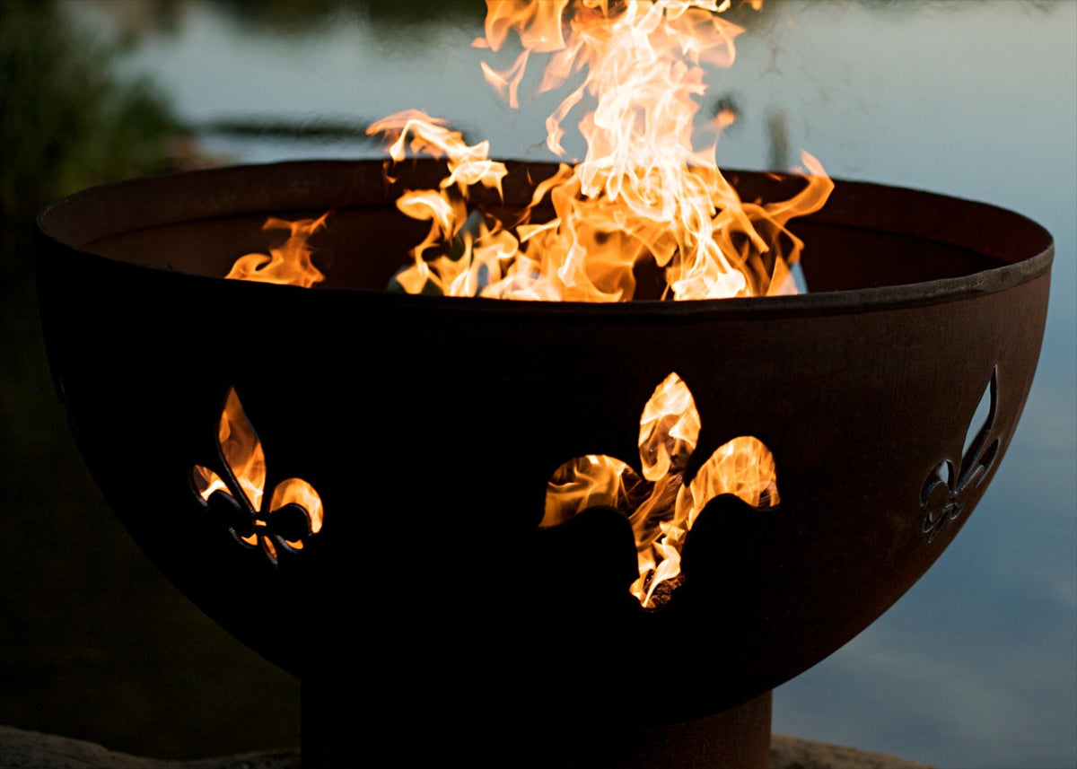 Fleur de Lis by Fire Pit Art