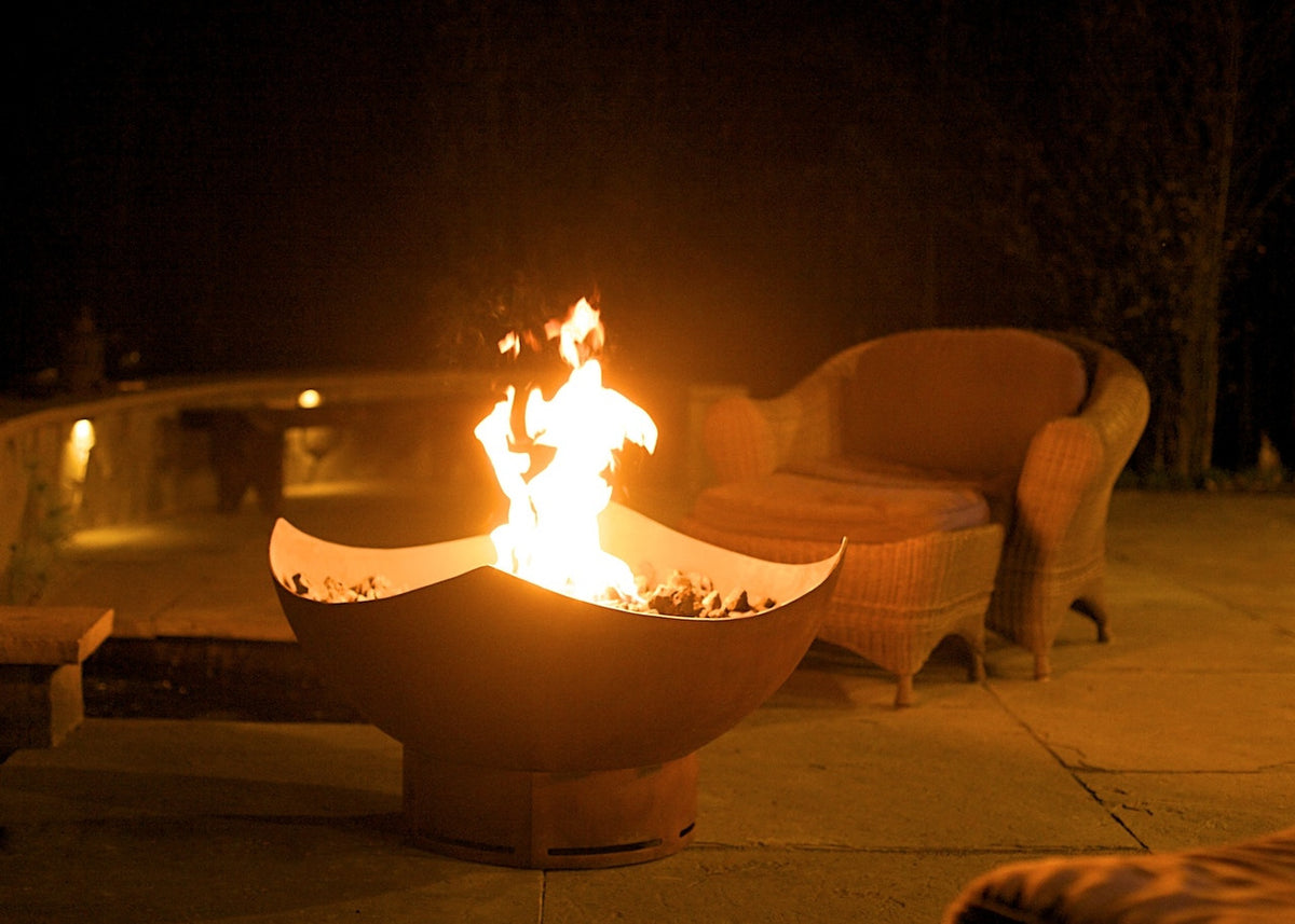 Manta Ray by Fire Pit Art