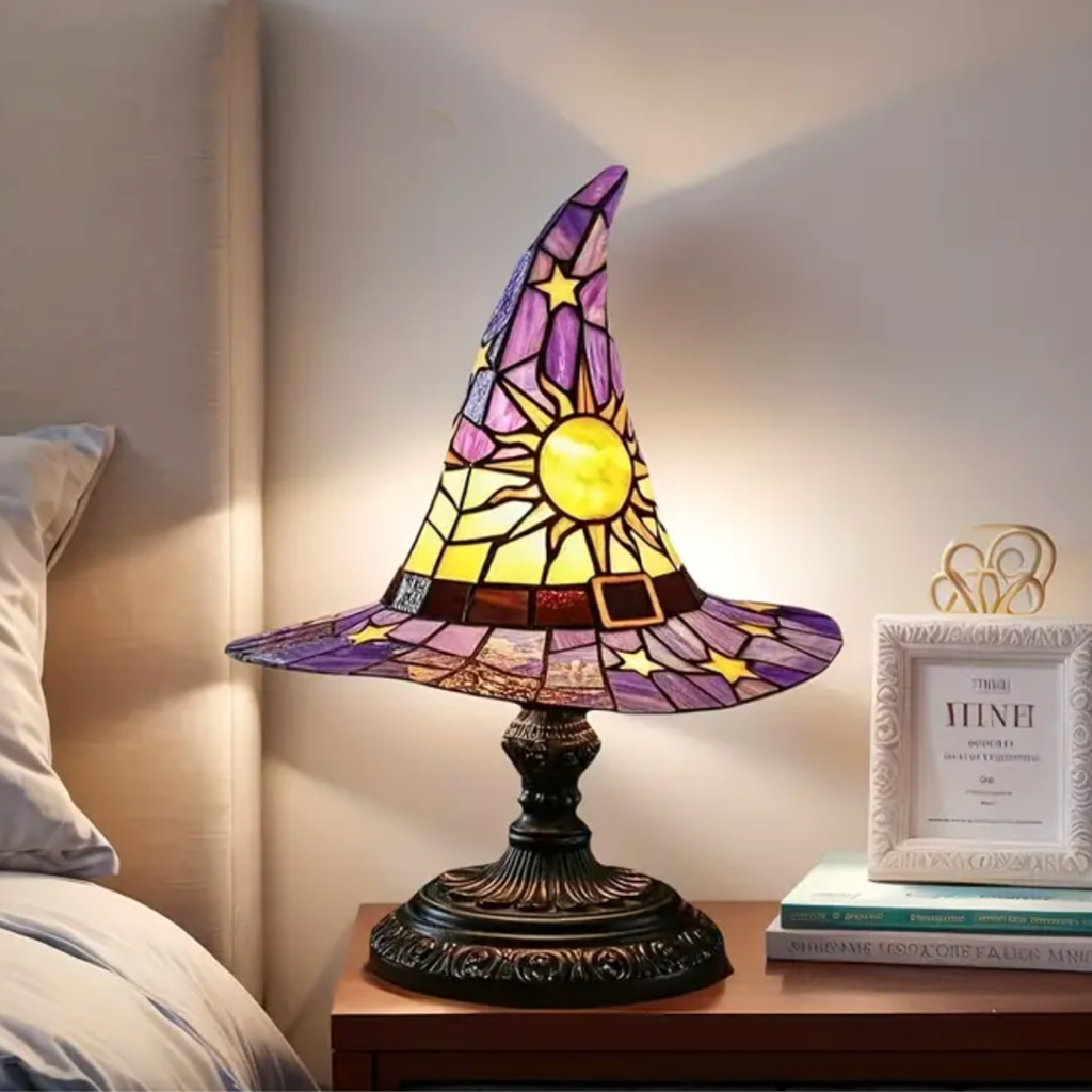 MystiHat – Lamp with Enchanted Glow