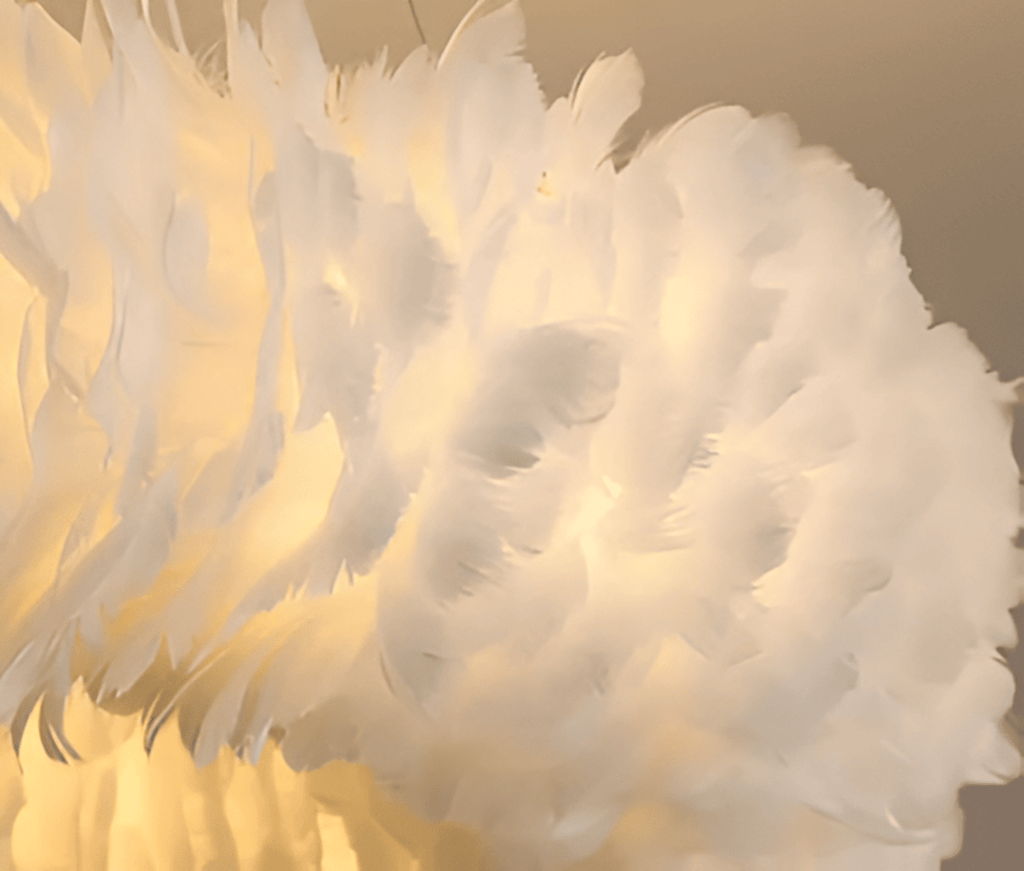 CircPlume Ceiling Lamp - Luxury Round Ceiling Lamp with White Feathers
