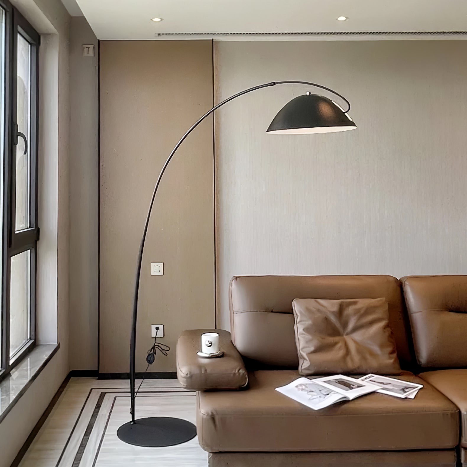 Frische Arc Floor Lamp