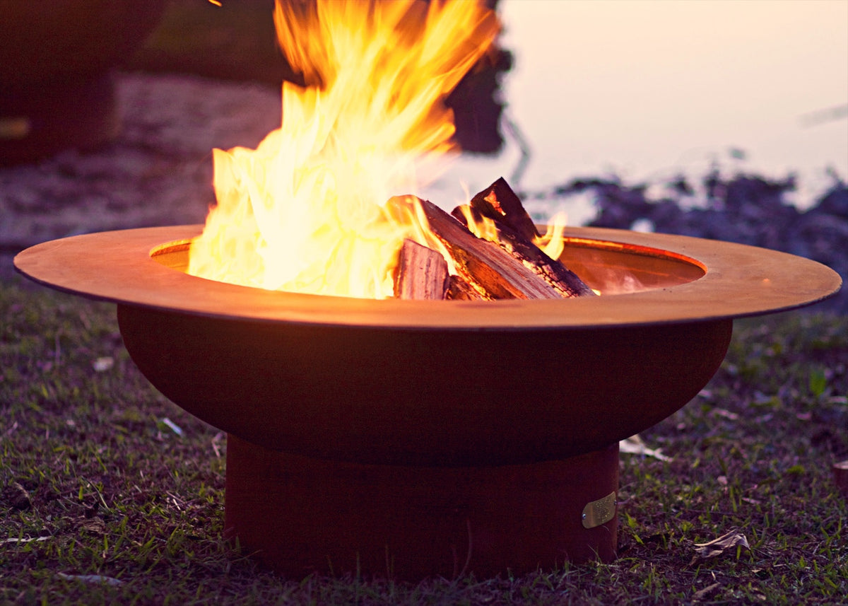 Saturn with Lid by Fire Pit Art