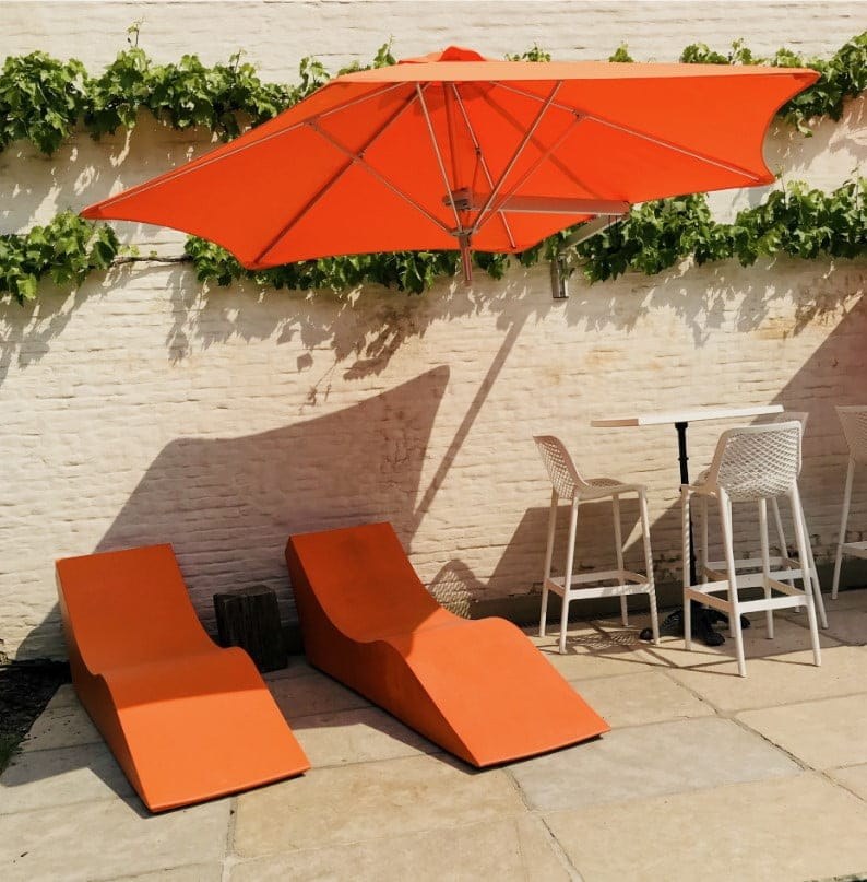 Instashade Paraflex 2.7m Round Wall-Mounted Parasol
