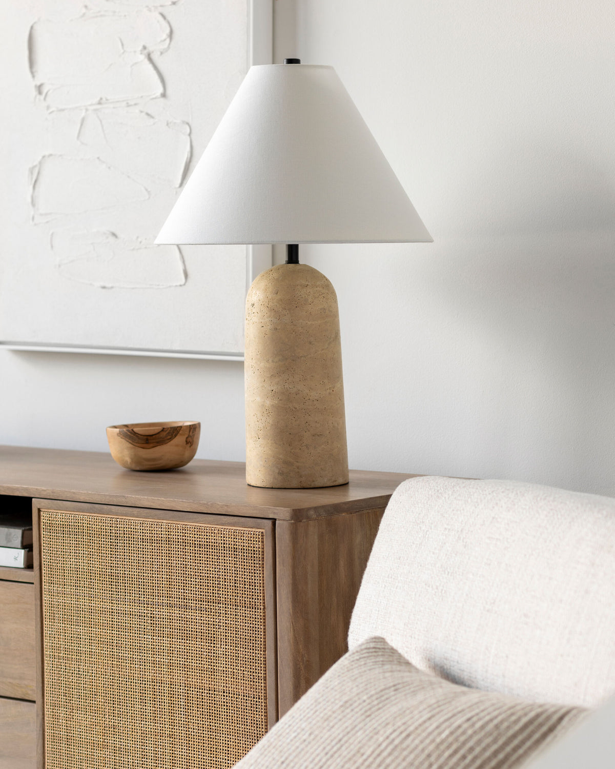Agate 25" Travertine Table Lamp, Natural Beige (AGA-008)
