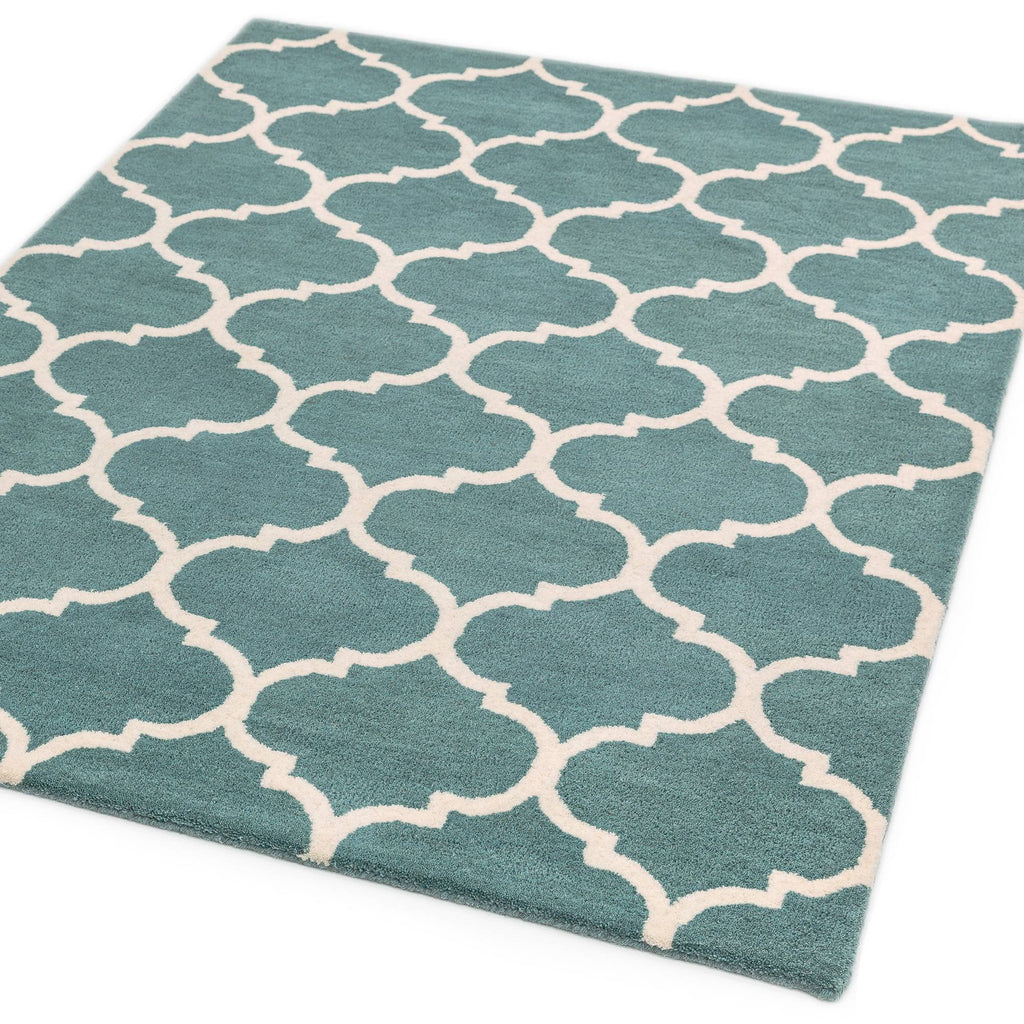Albany Rug styled in a living room