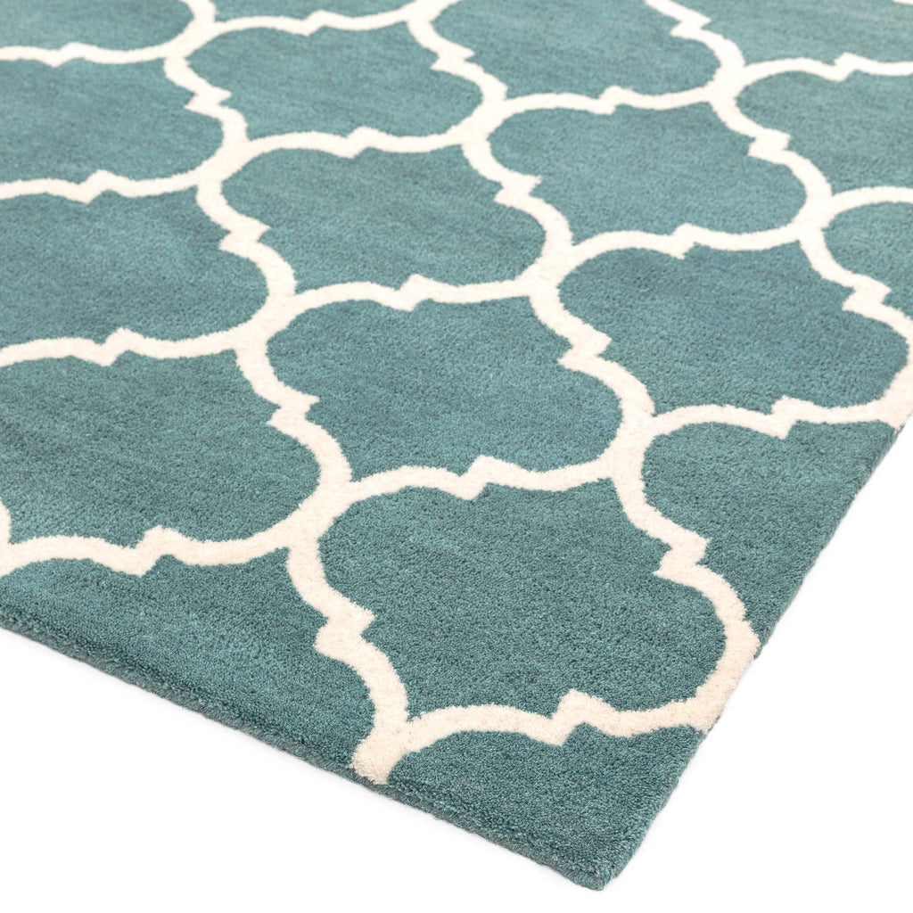 Albany Rug styled in a living room