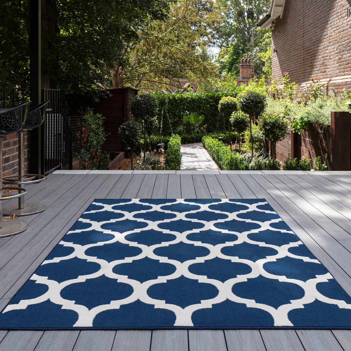 Antibes Rug styled in a living room