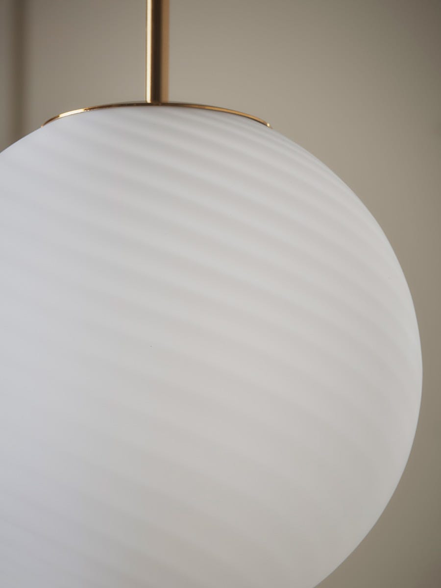 Pendant Lamp with Spiral Frosted Glass