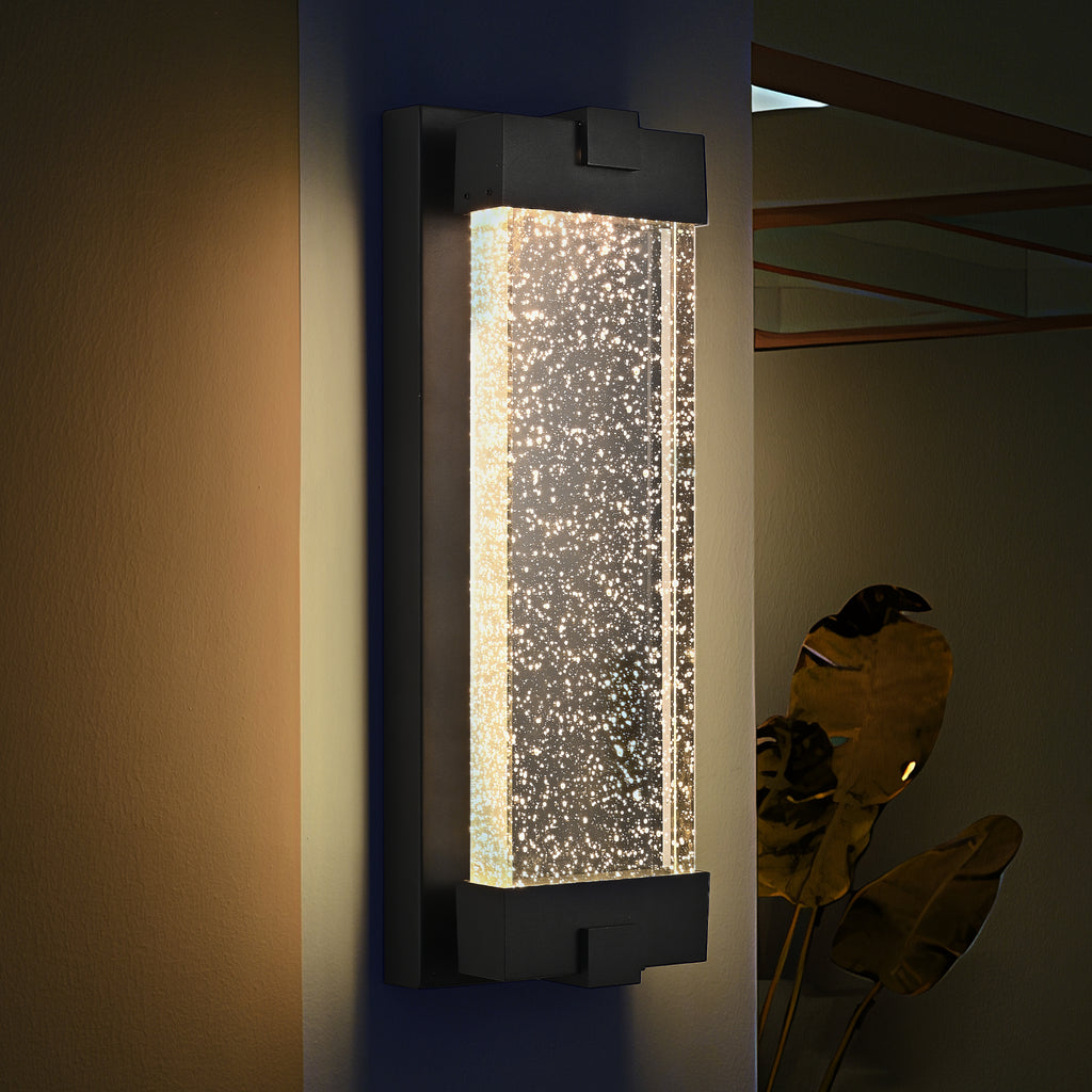 19"(H) Black Aluminum Finish Outdoor Wall Light Fixture