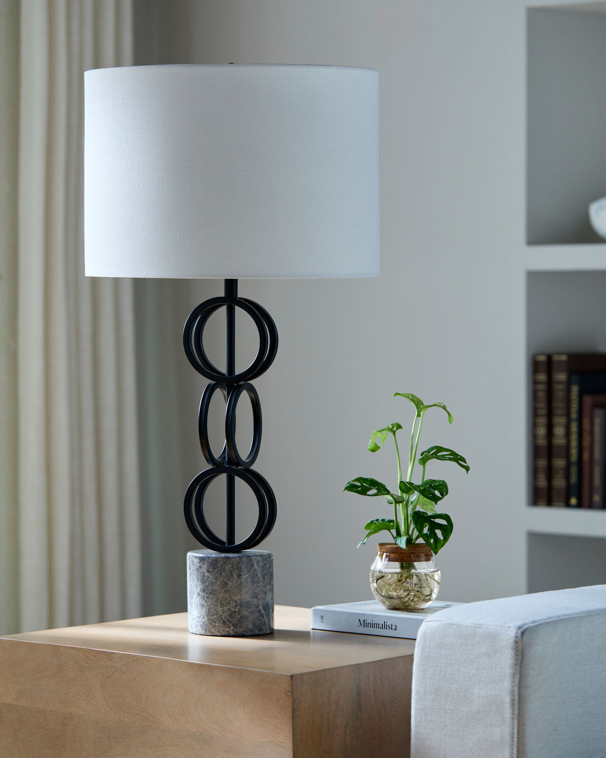 Evans 31" Iron Table Lamp, Painted Gold (EVN-105)