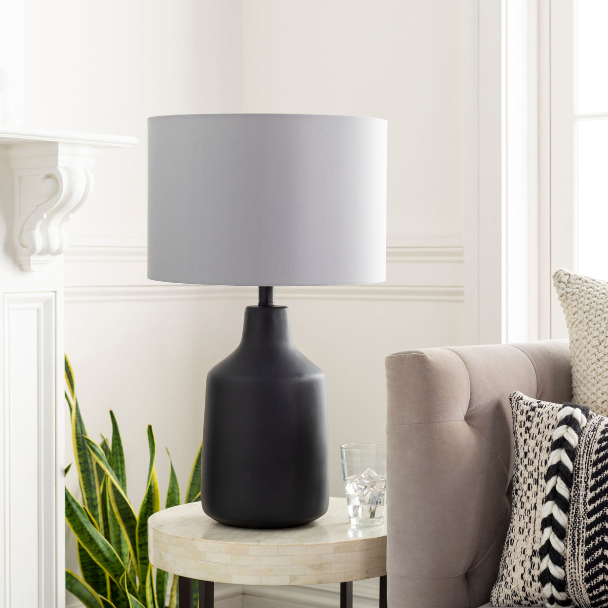 Foreman 25" Concrete Table Lamp, Matte Black