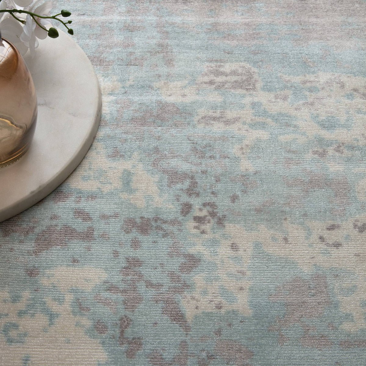 Gatsby Rug styled in a living room