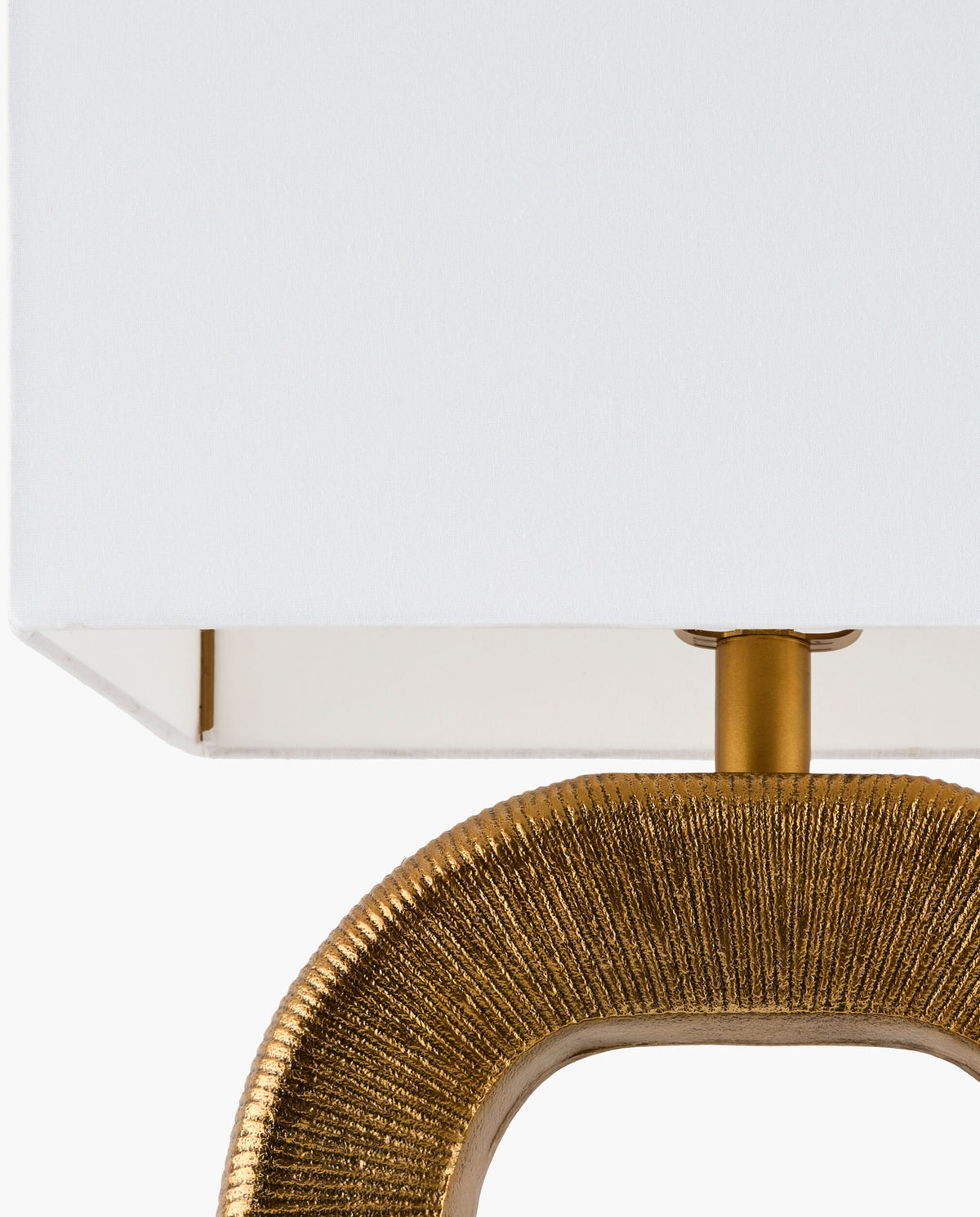 Hennes 18" Aluminum Table Lamp, Plated Gold