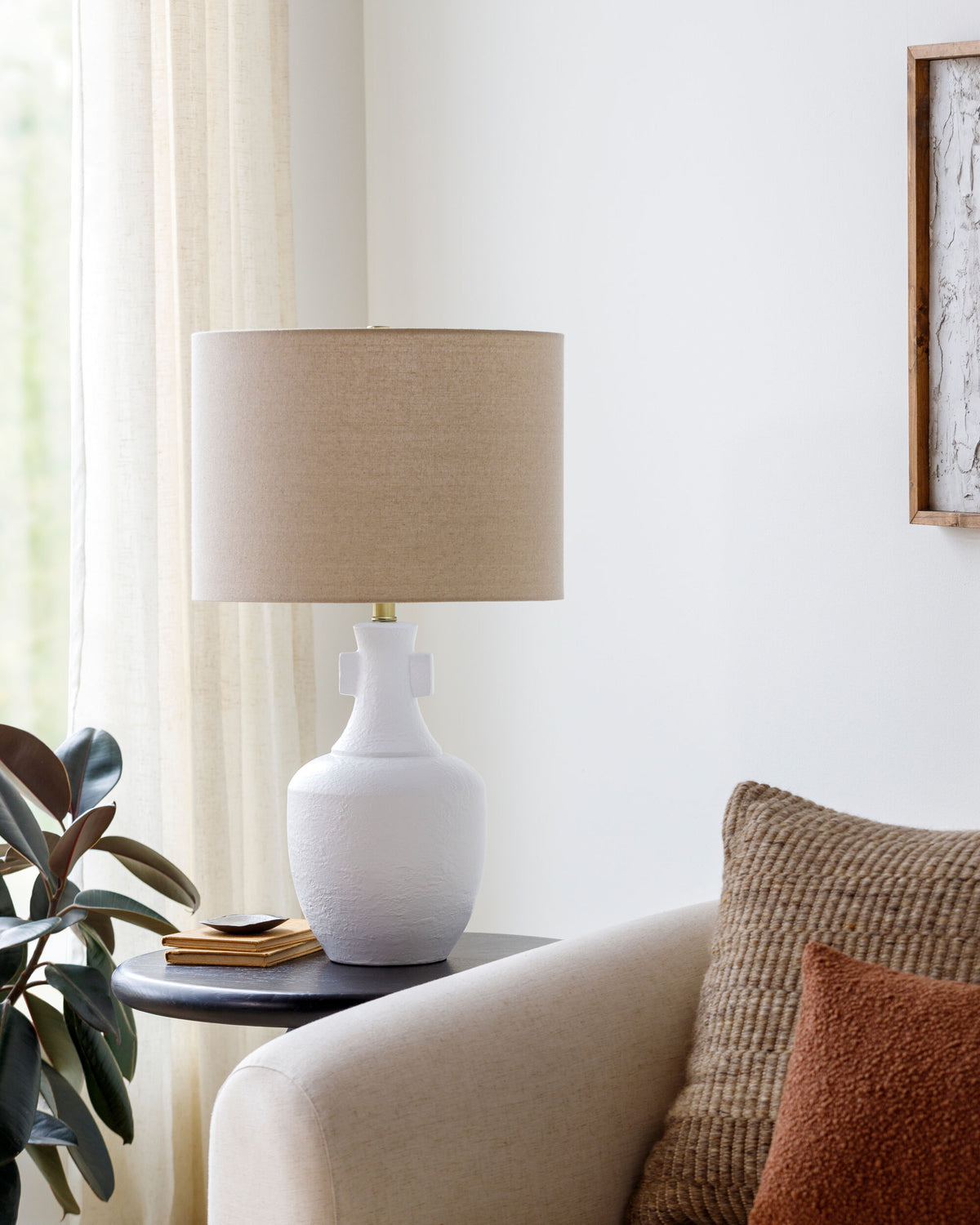 Mauna 28" Ceramic Table Lamp, Colored White