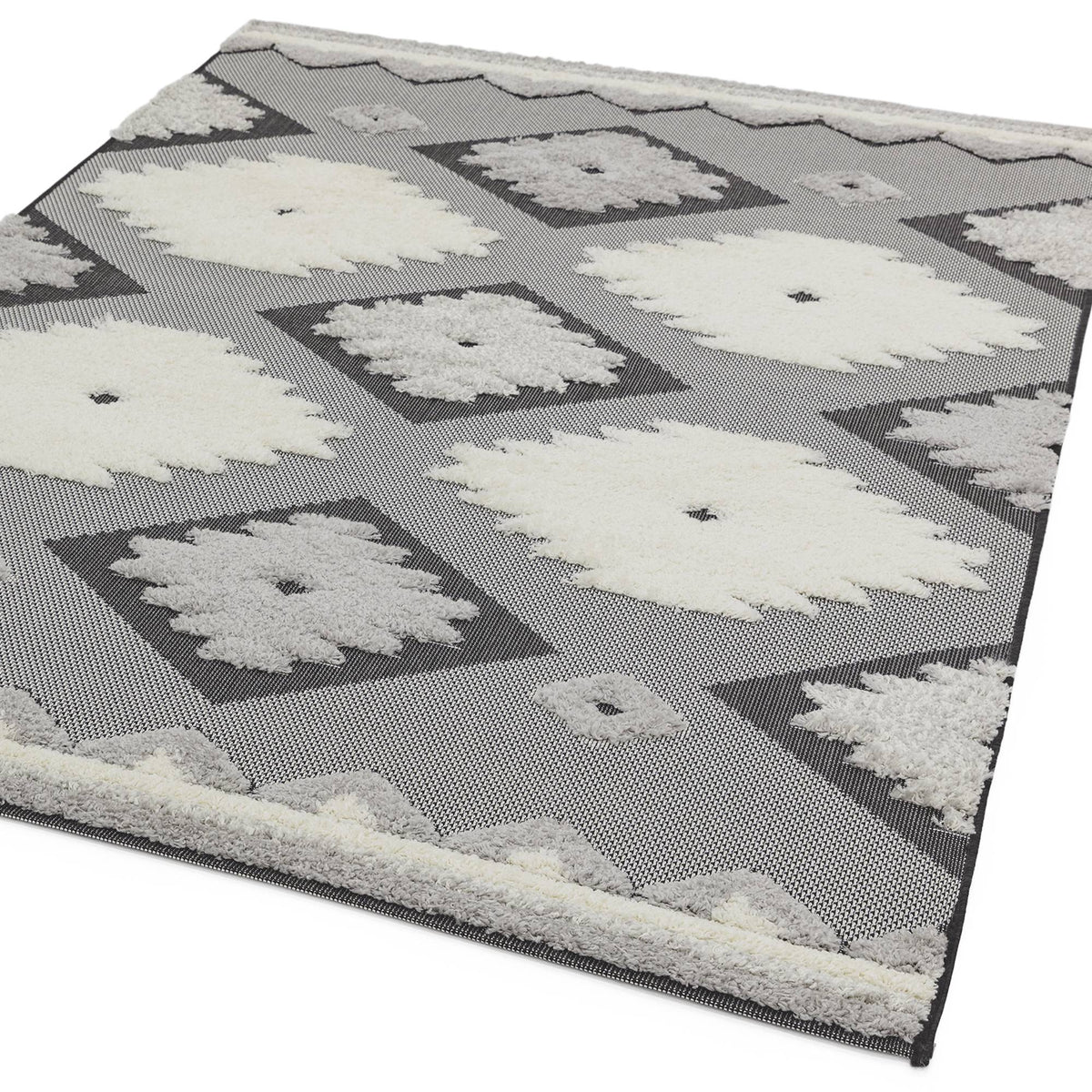 Monty Rug styled in a living room