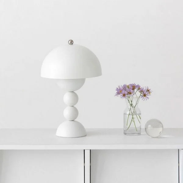 Nordic Floral Table Lamp in Colors