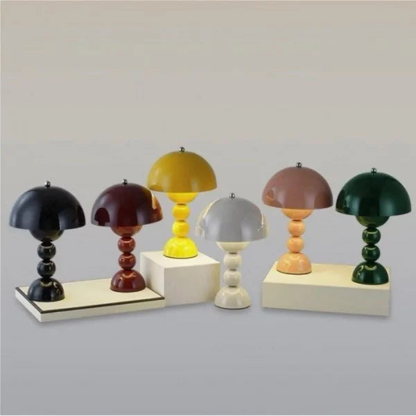 Nordic Floral Table Lamp in Colors