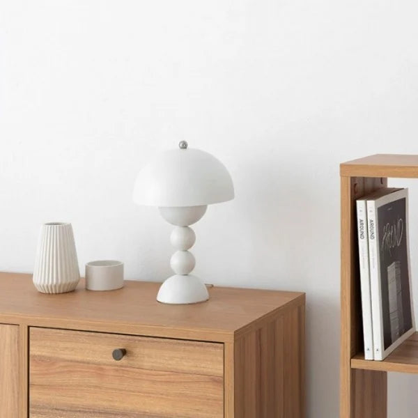 Nordic Floral Table Lamp in Colors