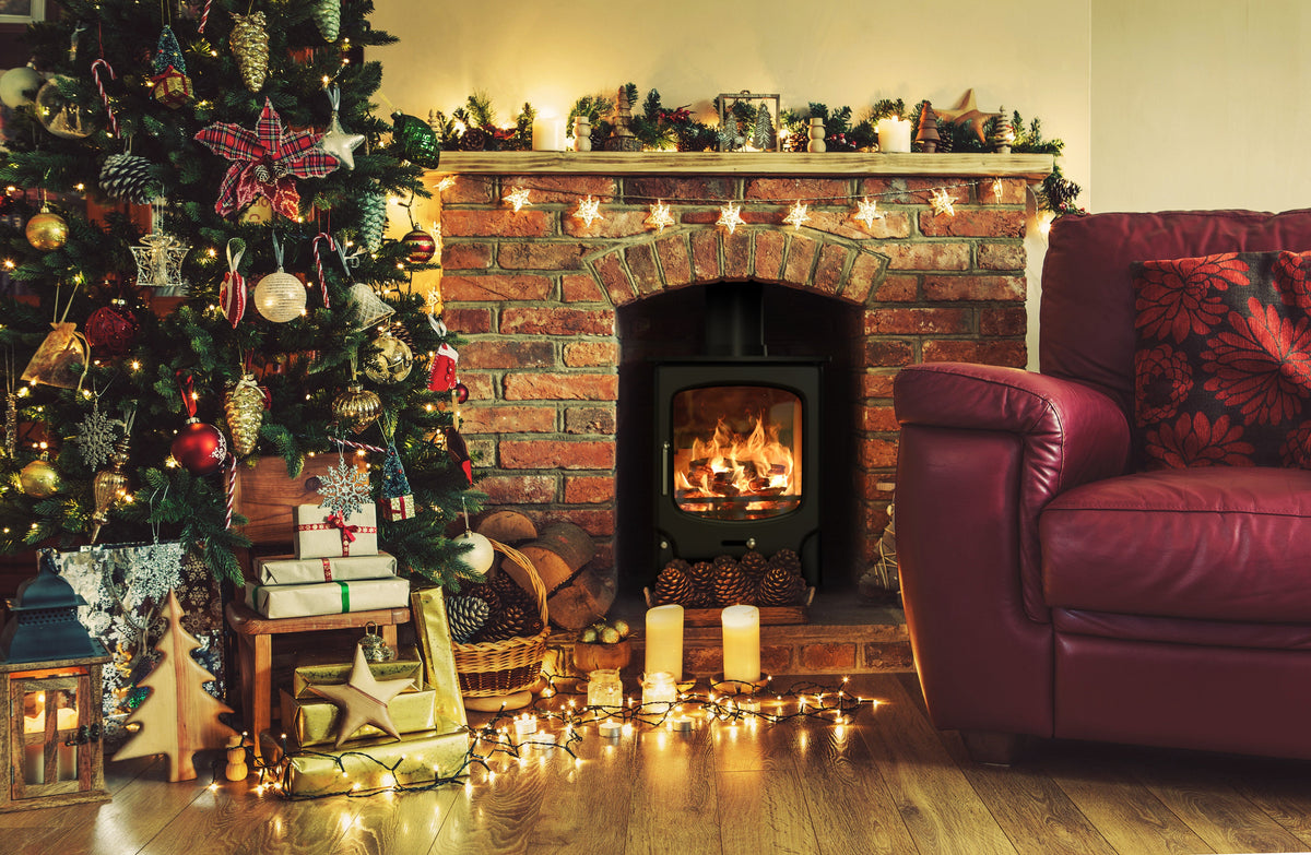 4.1kW Small Wood Burning Stove — Saltfire ST-X4 Log Burner, DEFRA Exempt