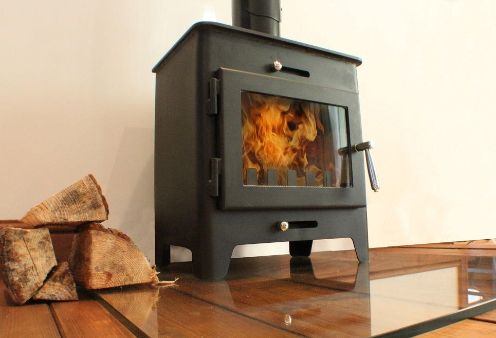 5kW Wood Burning Stove — Saltfire ST1 Log Burner, DEFRA Exempt