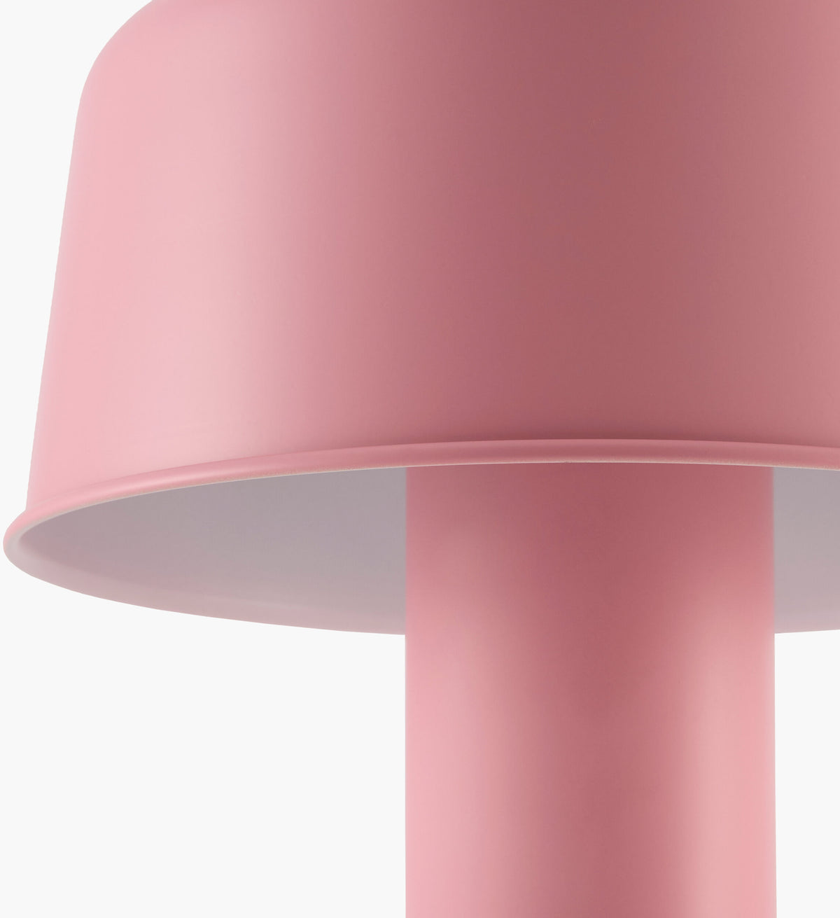 Tondo 15" Iron Table Lamp, Painted Pink