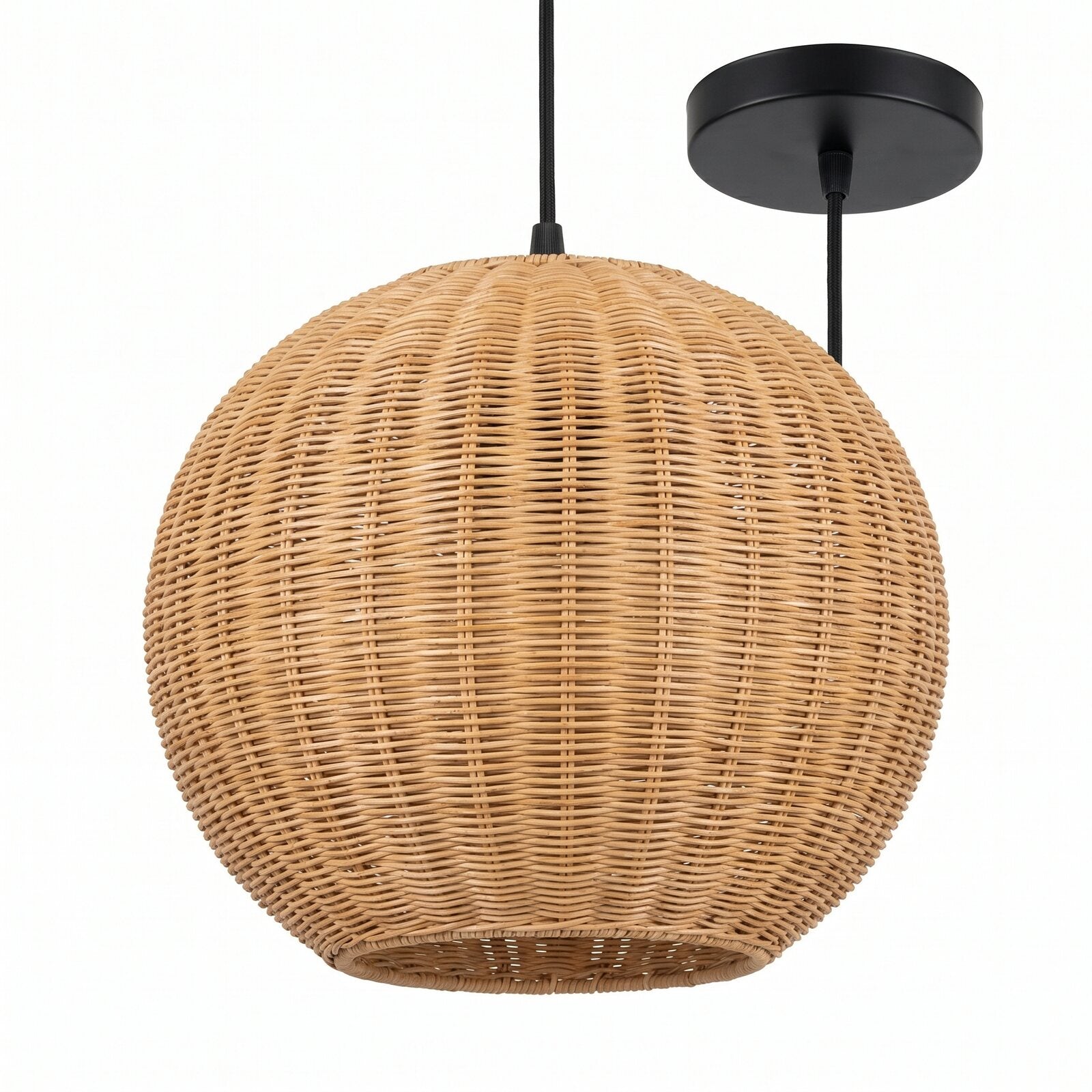 Lampa Wisząca Rattanowa Kula Ø30cm — zdjęcie produktowe na białym tle