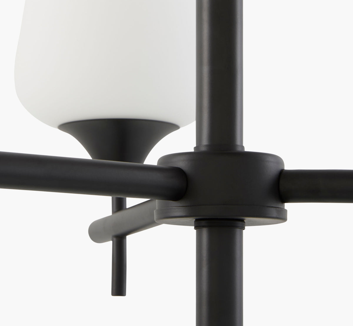 Yueva Iron Chandelier, Powder Coated Black (YUEV-009)