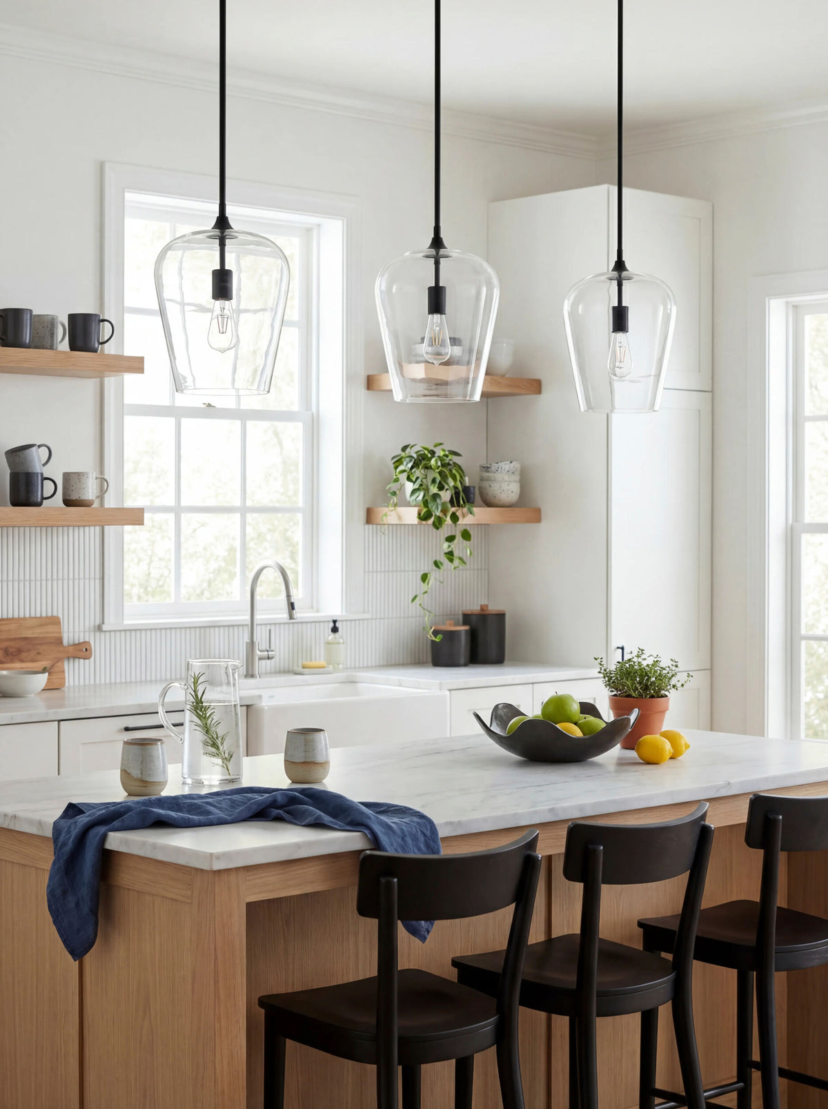Yueva Iron Pendant Light, Powder Coated Black (YUEV-027)