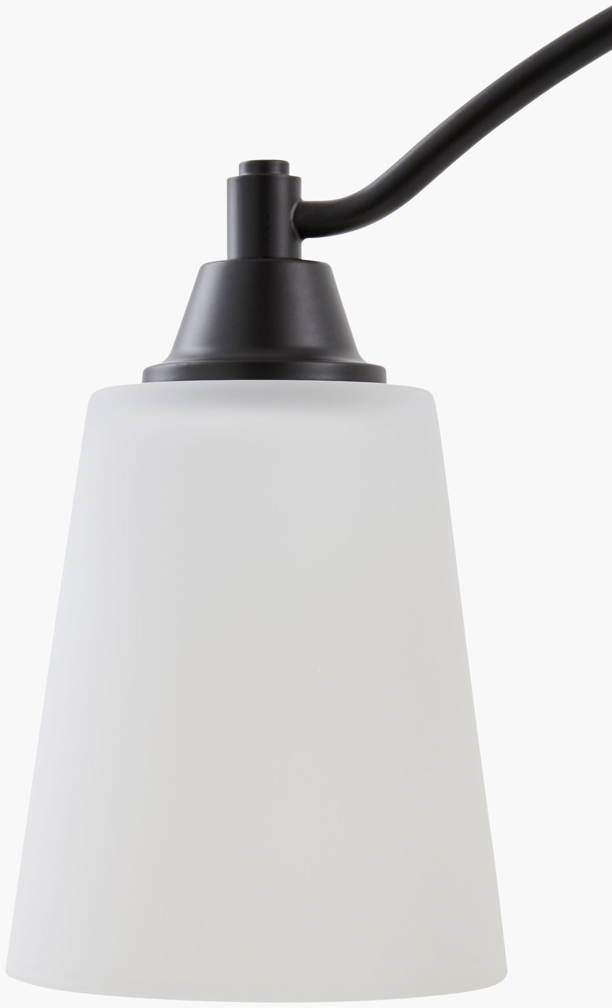 Yueva 9" Iron Wall Sconce, Powder Coated Black (YUEV-063)